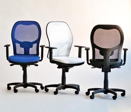 Sillón giratorio, sistema ERGONÓMICO, brazos regulables en altura. Tapizado a elegir